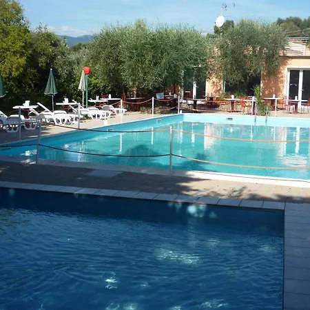 Villaggio Rta Borgoverde Szálloda